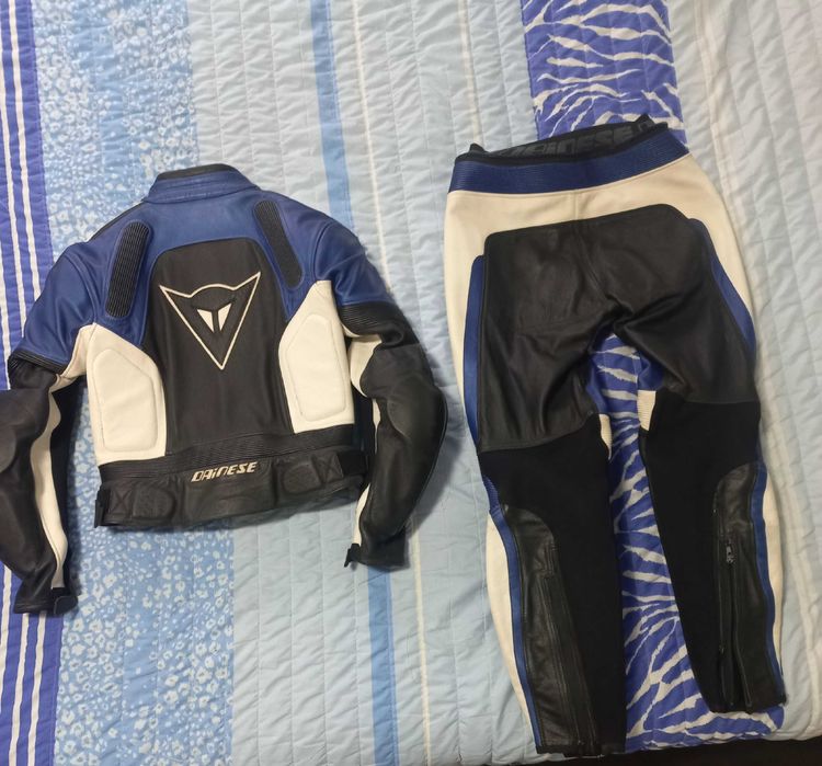 Conjunto Dainese