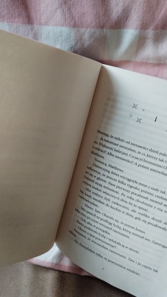 Te wiedźmy nie płoną Isabel Sterling książka dla młodzieży