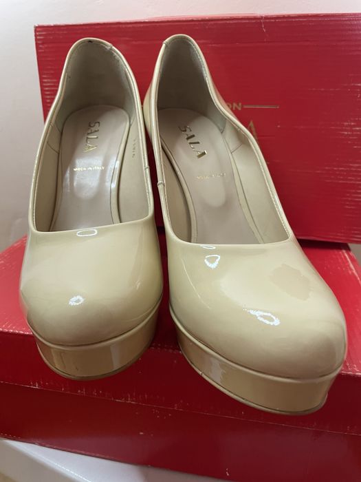 Туфлі на підборах шкіряні мешти