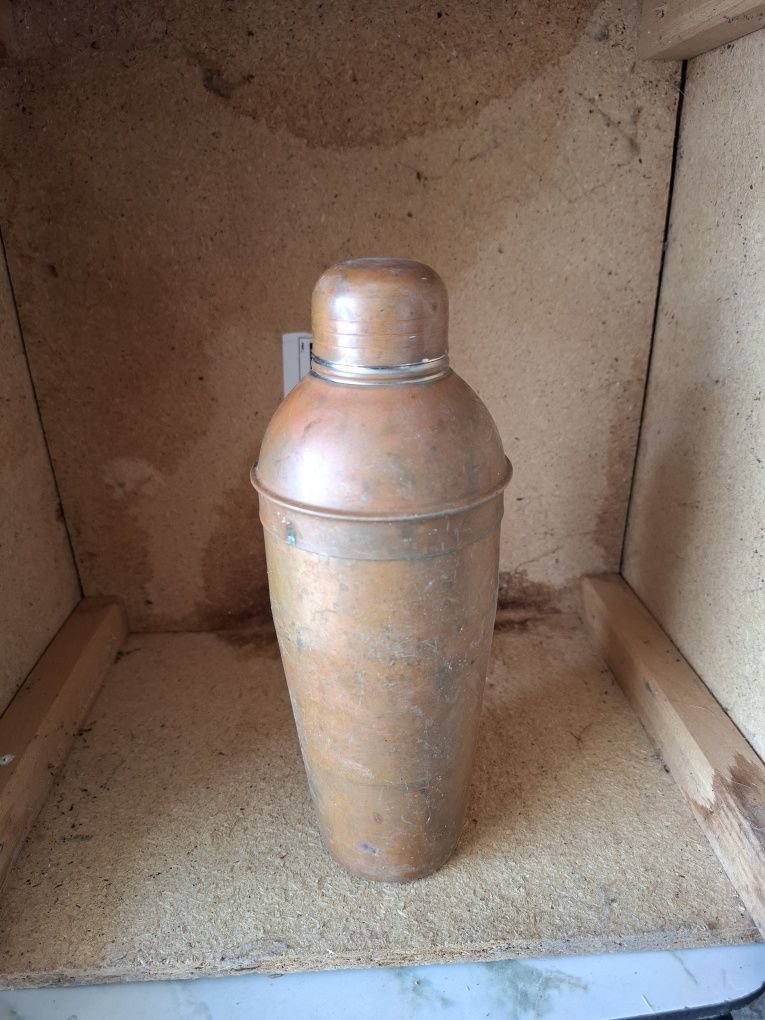 Copo de cobre para bater cocktail