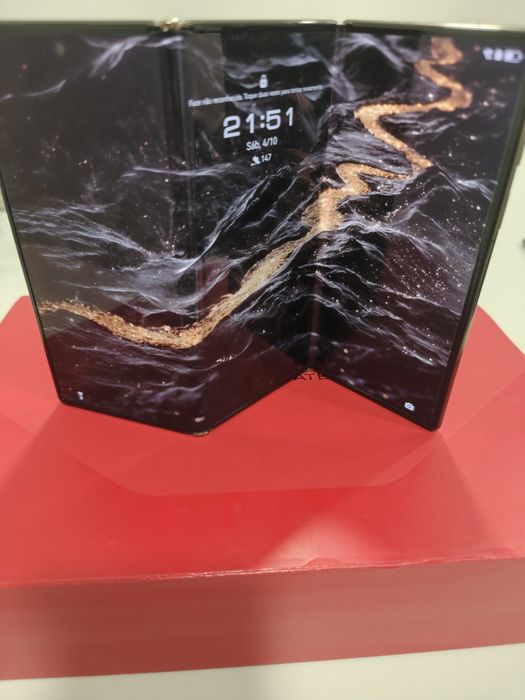 Huawei Mate XT Ultimate
