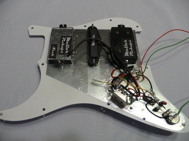 Pickguard stratocaster kompletnie zmontowane płytki