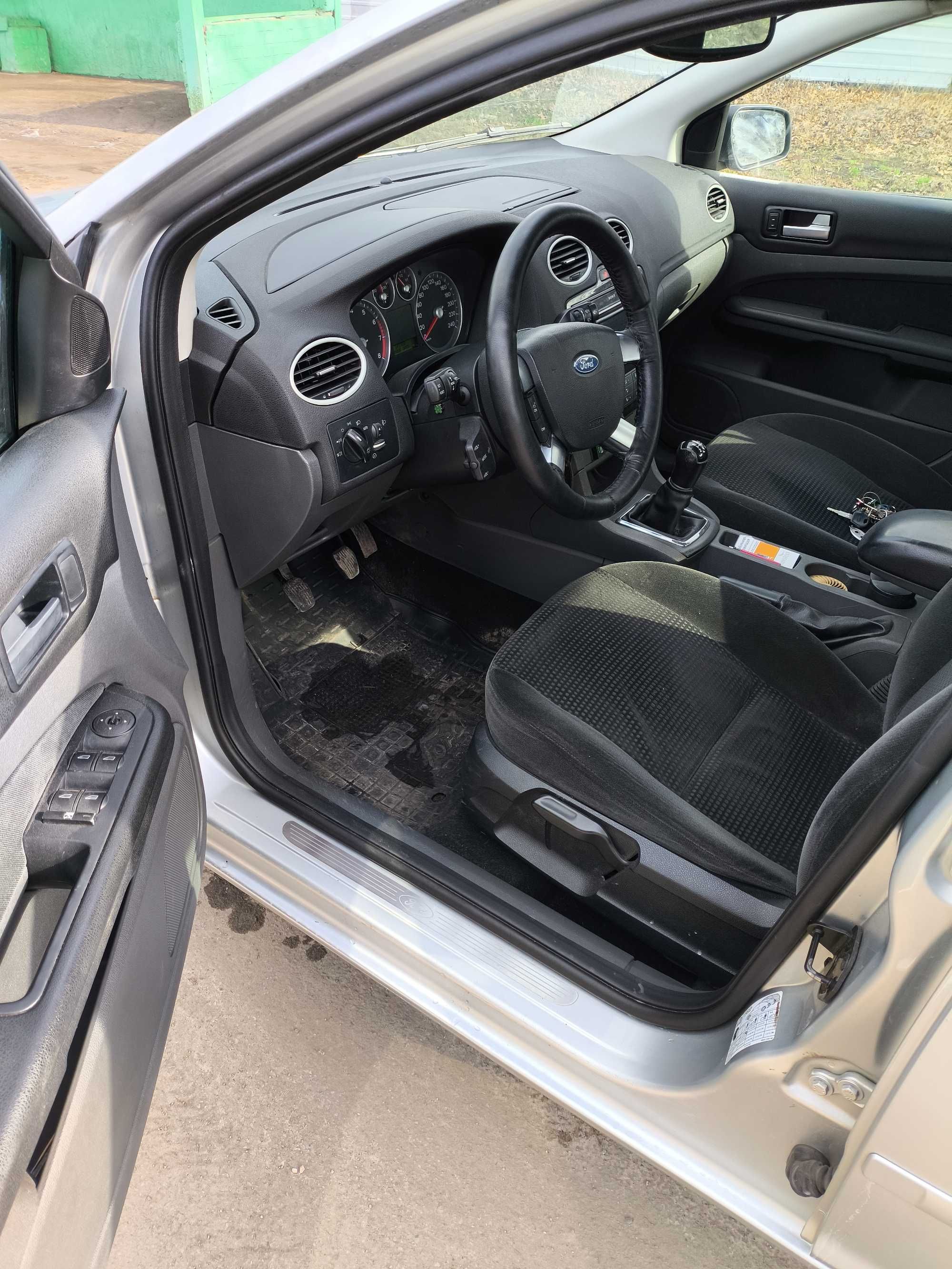 Продам Ford Focus (Chia)