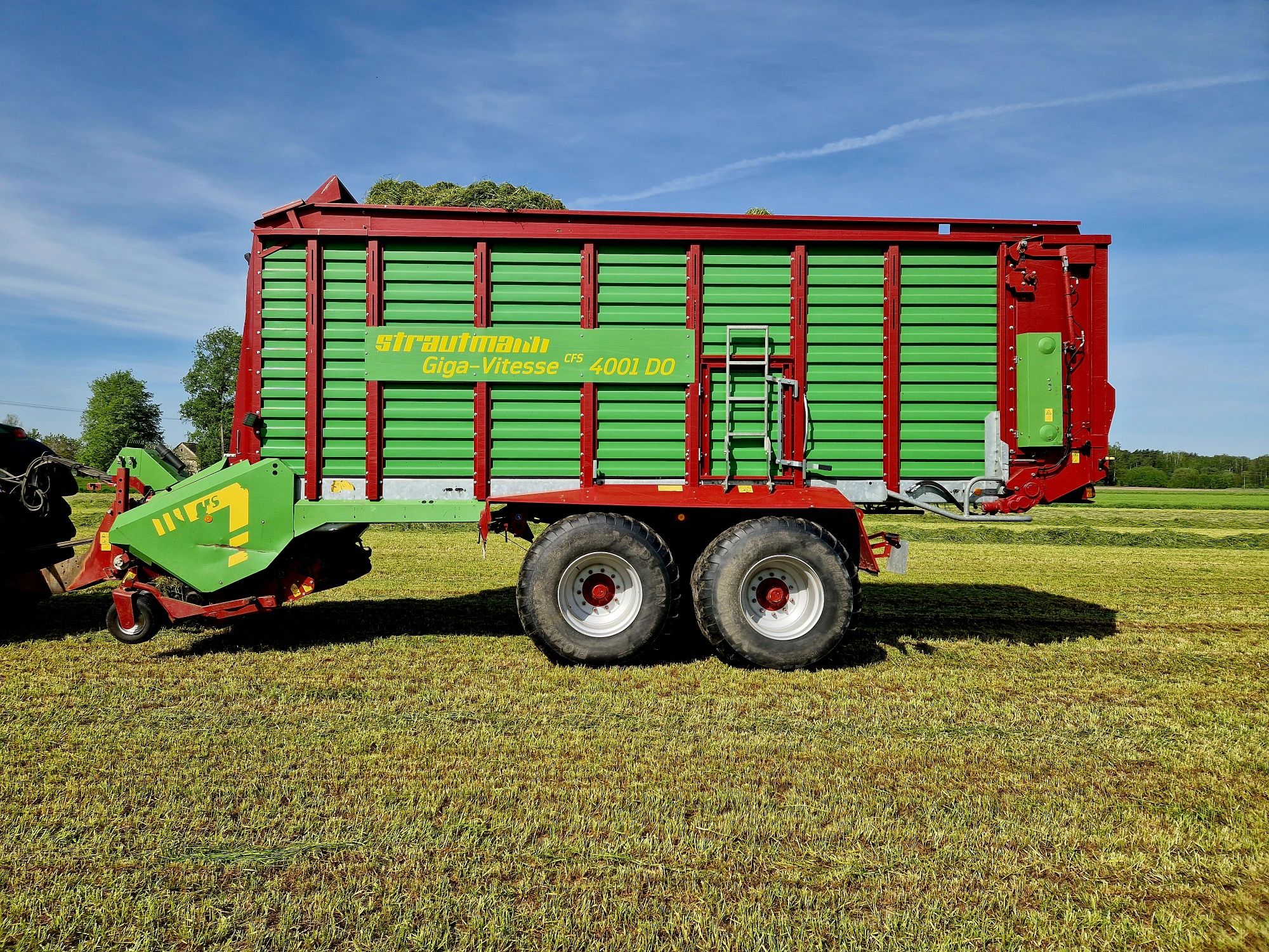 Strautmann Giga-Vitesse 4001 DO Przyczepa Samozbierająca walce 2019r