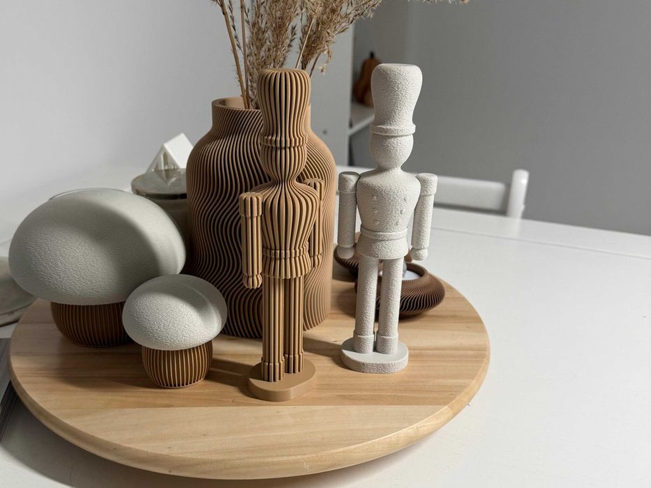 Dekoracyjny Dziadek do Orzechów – żebrowana świąteczna figurka druk 3D