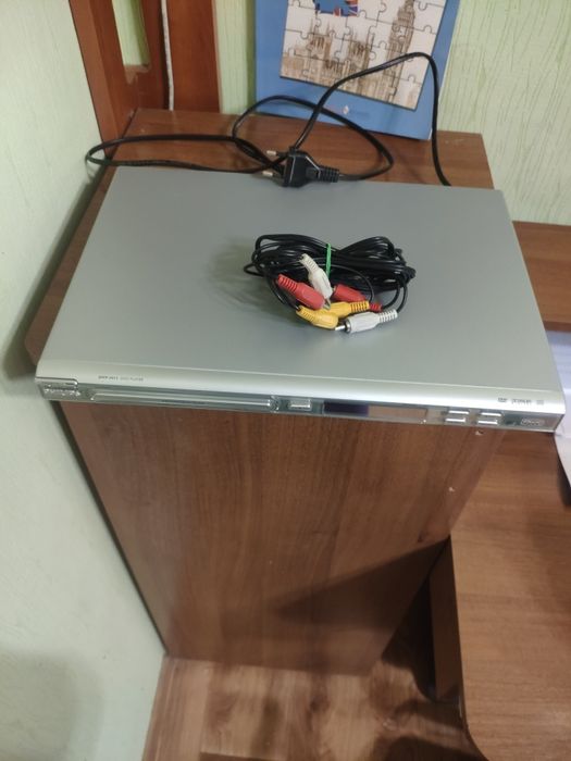 Відеоплеєр PHILIPS