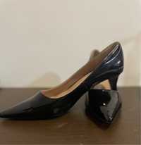 Sapatos pretos de marca zara Trafaluc