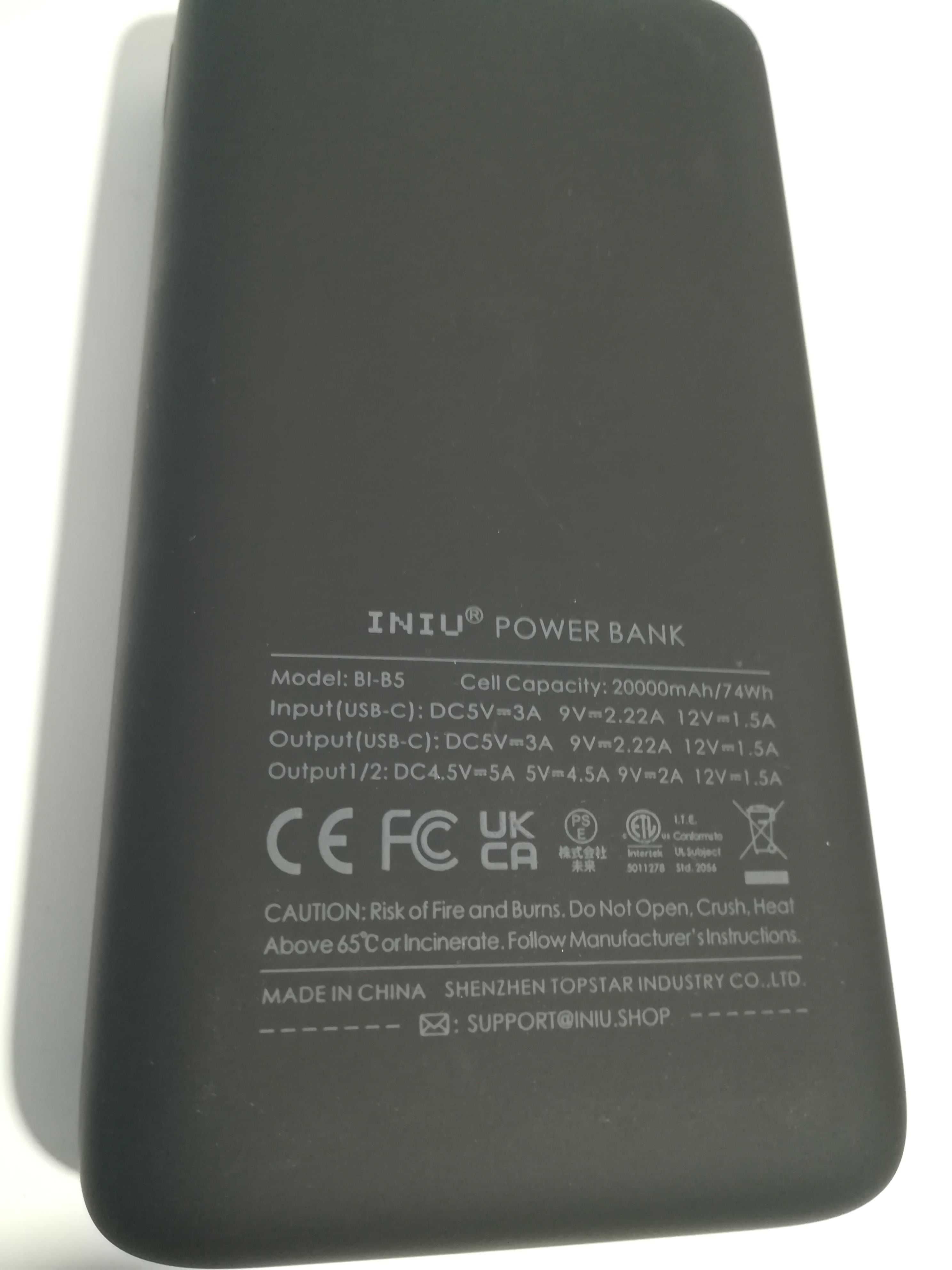 Powerbank INIU 2000mAh Wyświetlacz LED Szybki