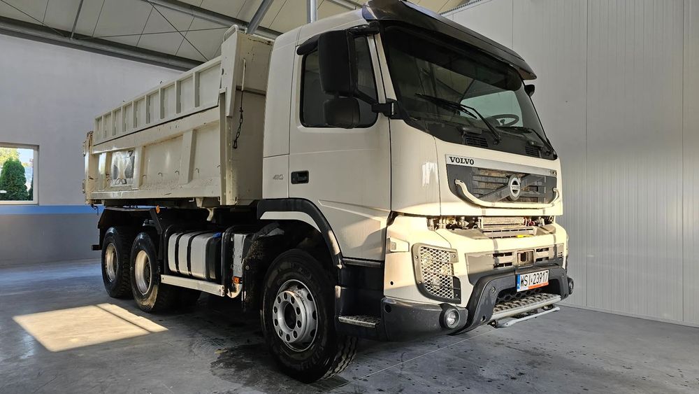 Volvo FMX 410 3 Strony Kiper 6x4 tylko 300000KM  Gwarancja orginalnego Przebiegu MAN IVECO AROCS