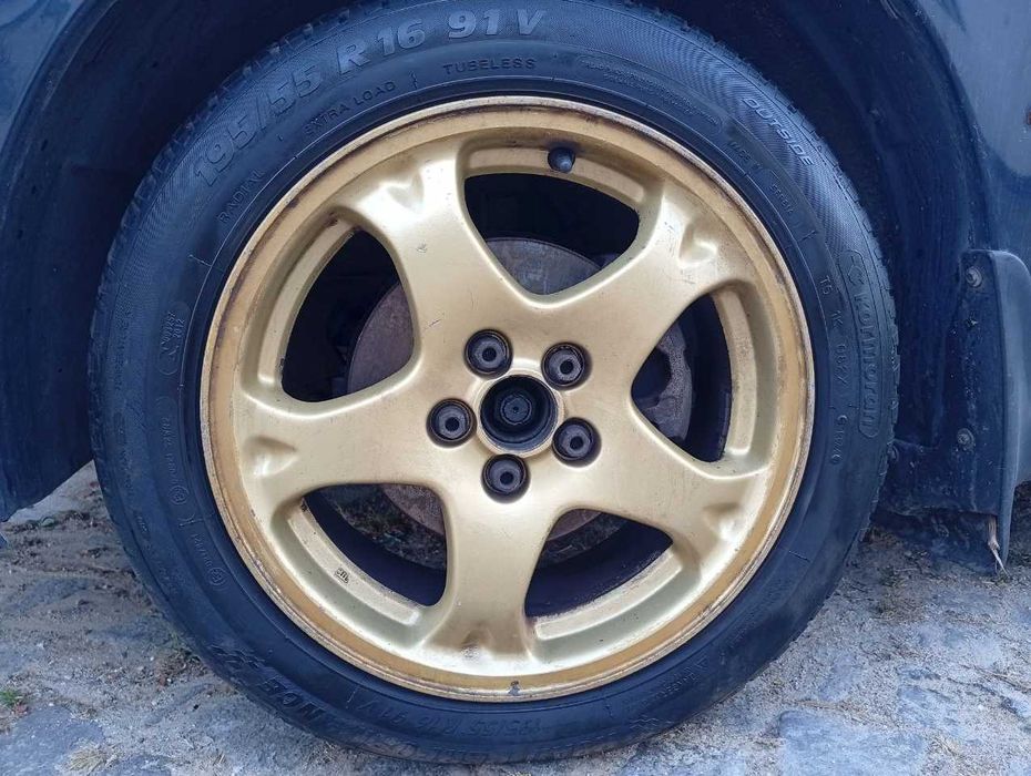 Jantes Subaru IMPREZA WRX STi GC8 GOLDEN 16 INCH com pneus
