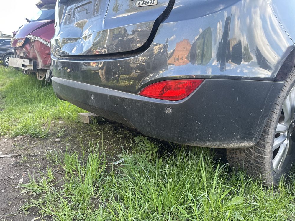 Бампер задній Hyundai IX35 10-17 хюндай іх35.