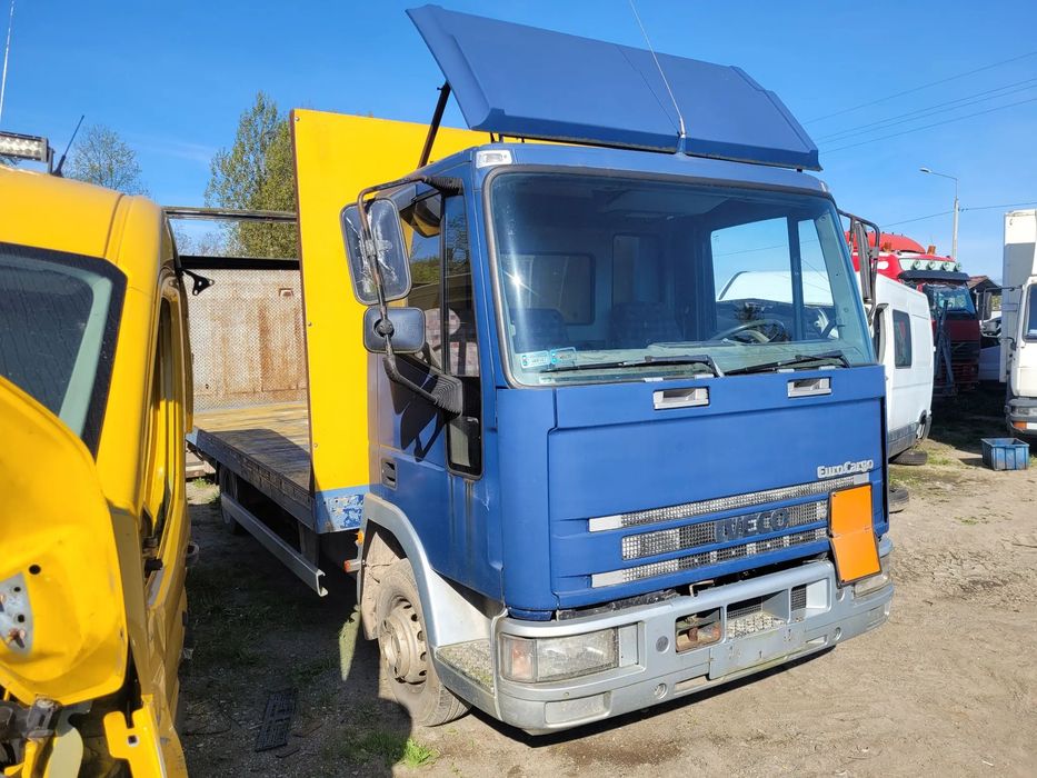 iveco eurocargo 75e14 maska zderzak lampa grill błotnik drzwi zbiornik paliwa szyba lusterko klamka