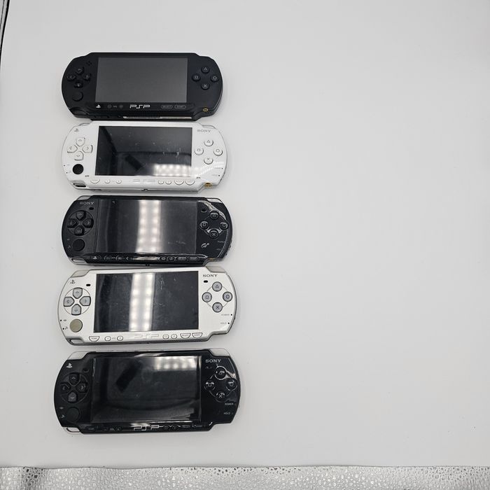 Psp com 50 jogos e 64gb