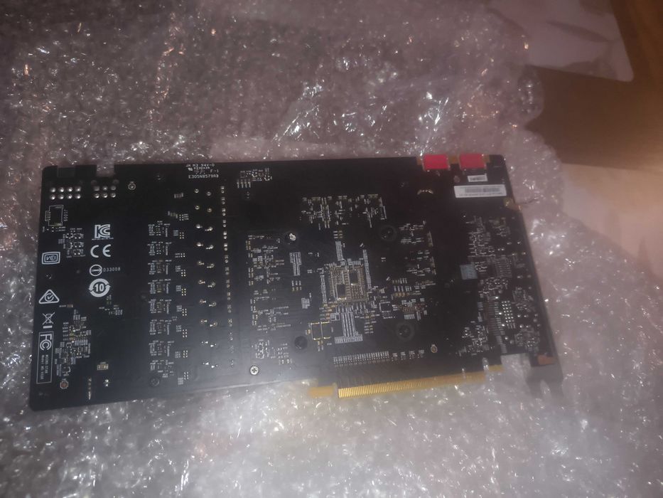 Karta graficzna GeForce  msi armor oc GTX 1070 8gb