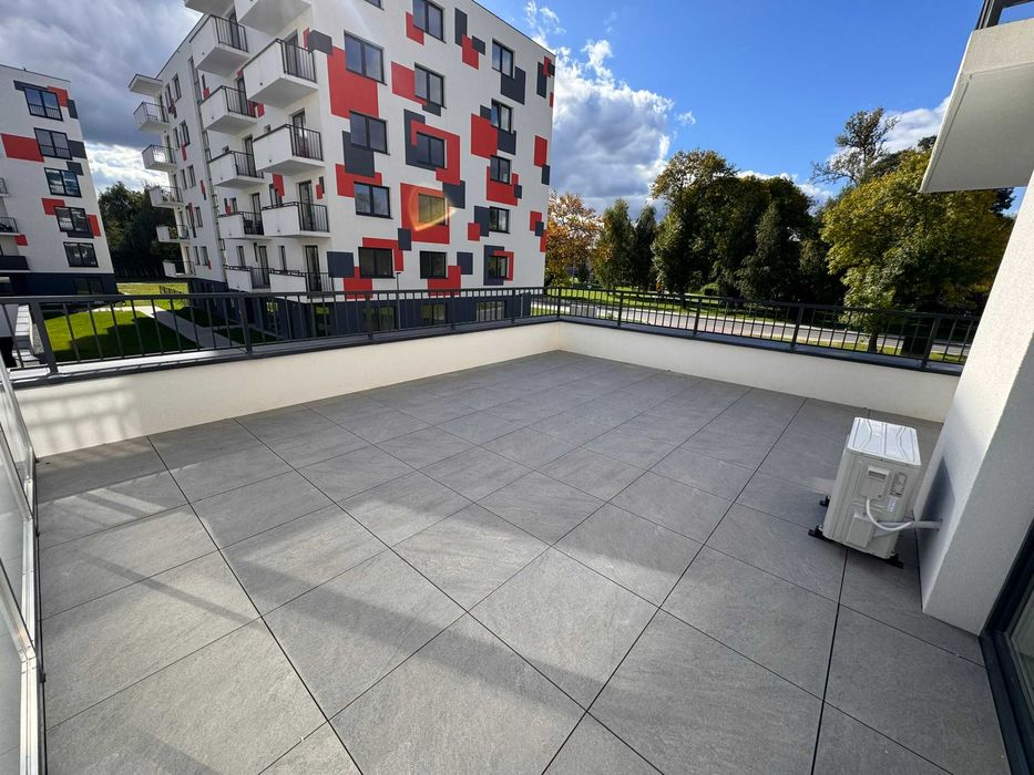 Wynajmę mieszkanie Kraków Czyżyny, 40m2 taras 33m2 + garaż podziemny