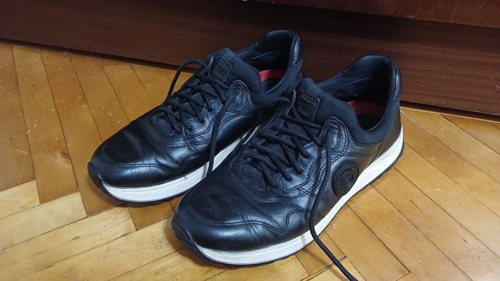 Шкіряні кросівки, фірми Міда, 42 розмір