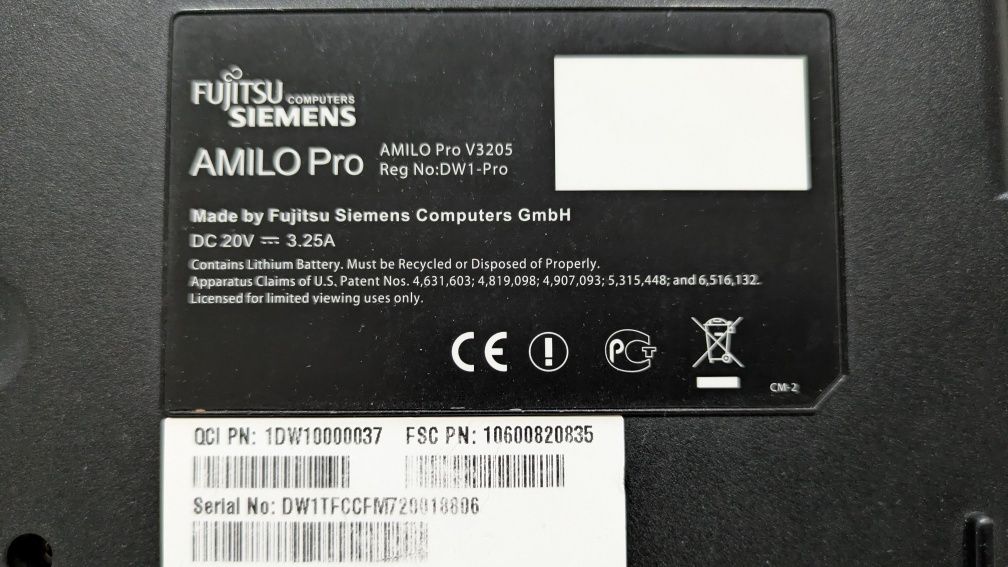 Ноутбук Siemens Fujitsu.
