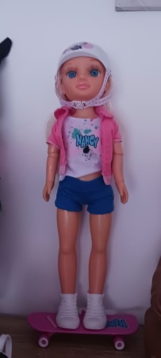 Lote de boneco novos e de marca