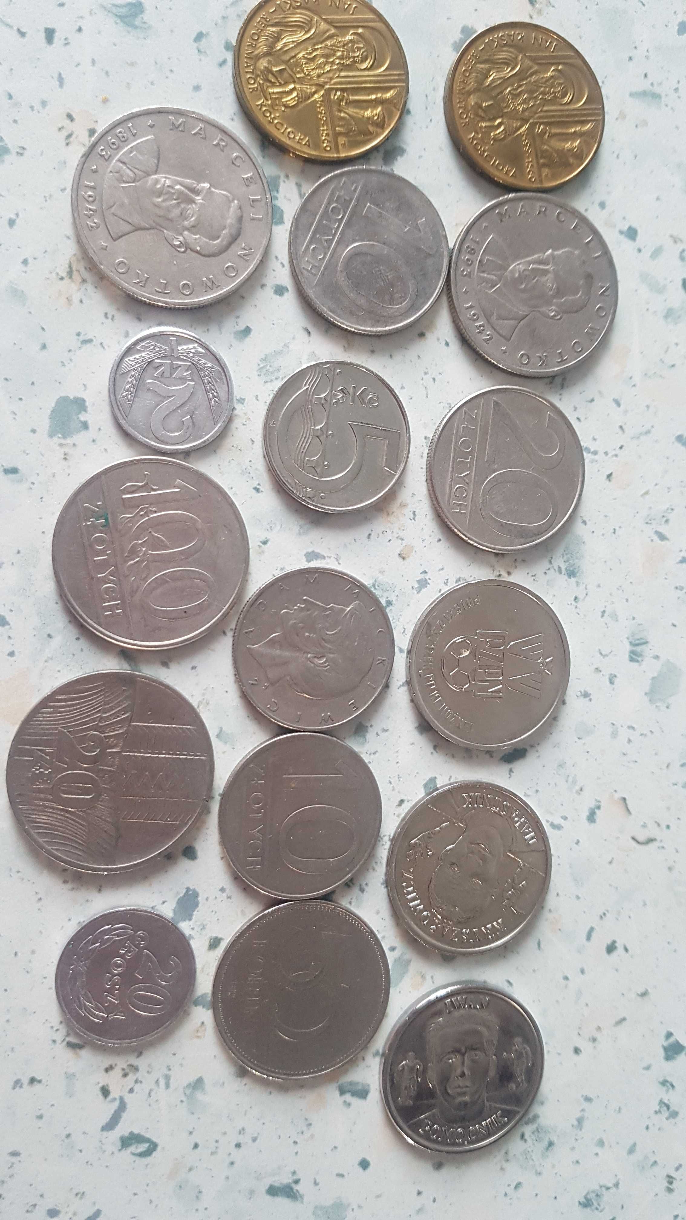 monety różne też z Izraela