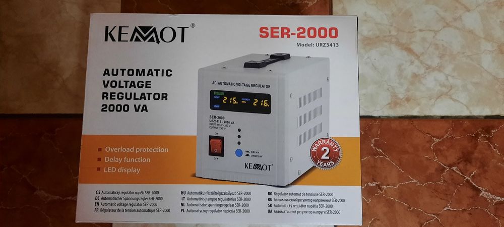 Стабілізатор напруги Kemot ser-2000VA