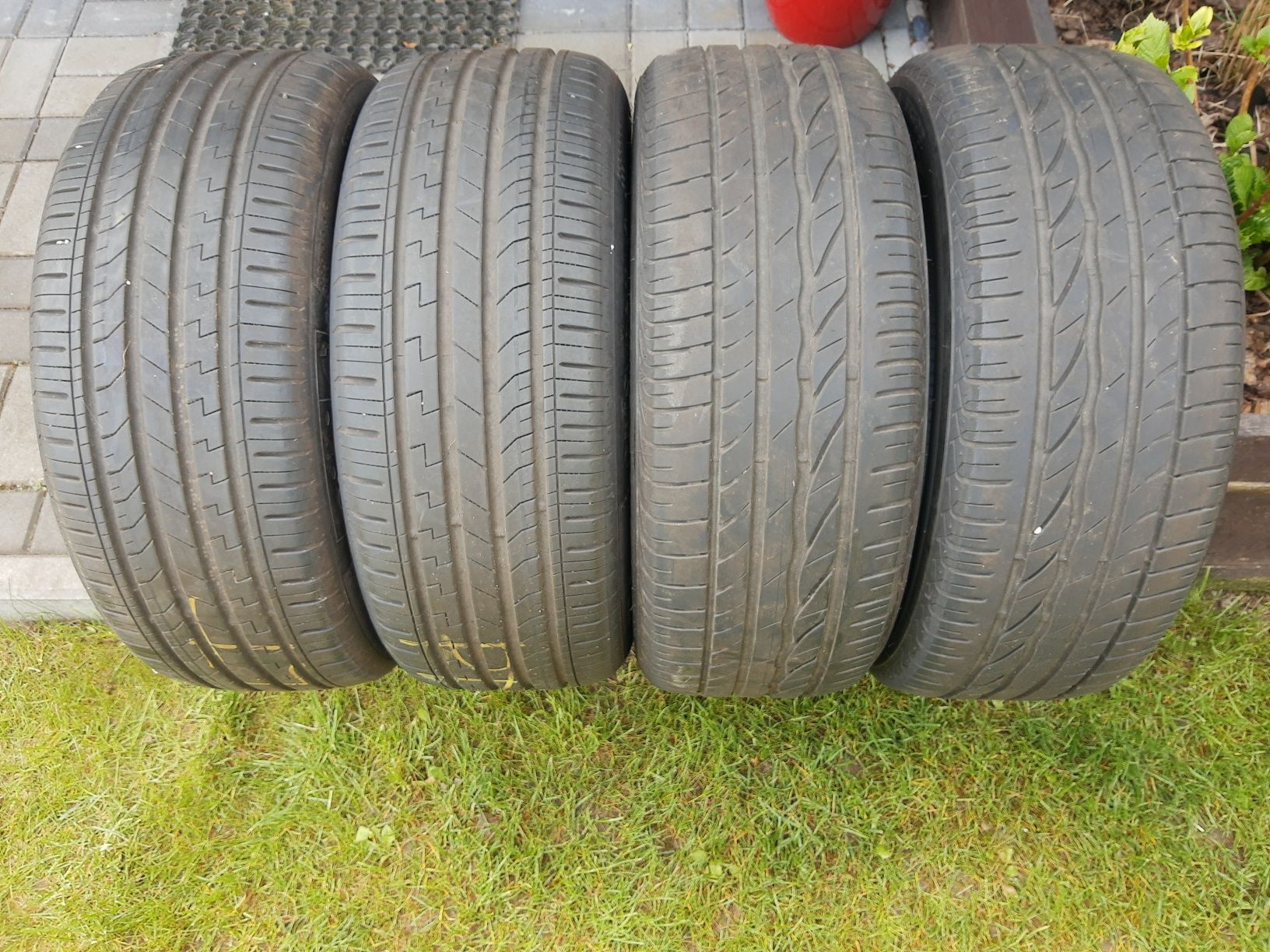 Opony letnie 215/55r16