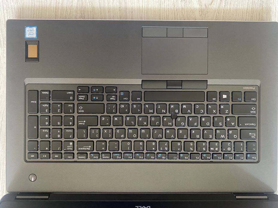 Як НОВИЙ Dell Precision 7740•17.3"•Core i5-9400H•32•512SSD RTX 3000
