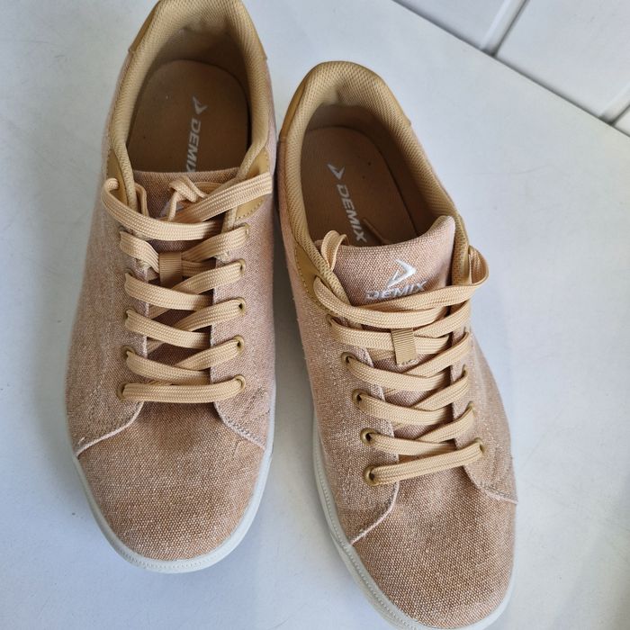 Продам Мокасини DEMIX