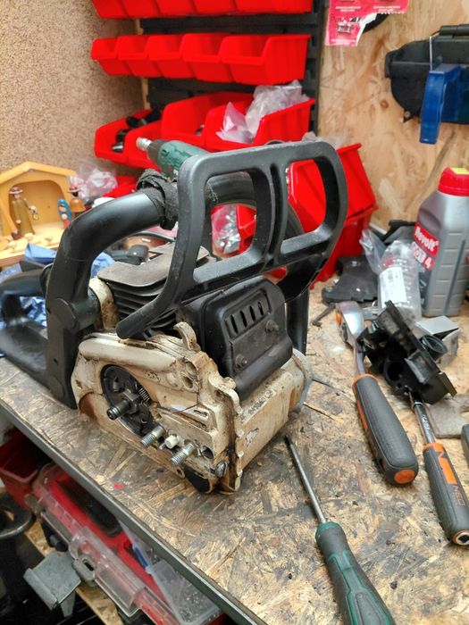 Naprawa pił spalinowych