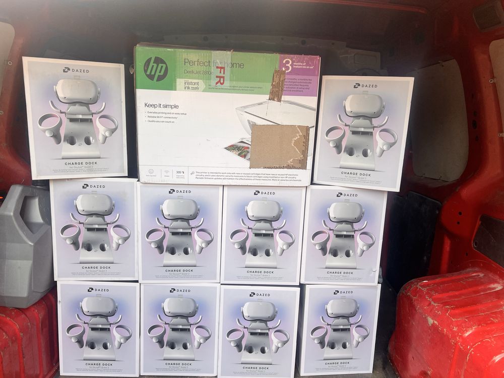 Drukarka i stacje do ladowania vr