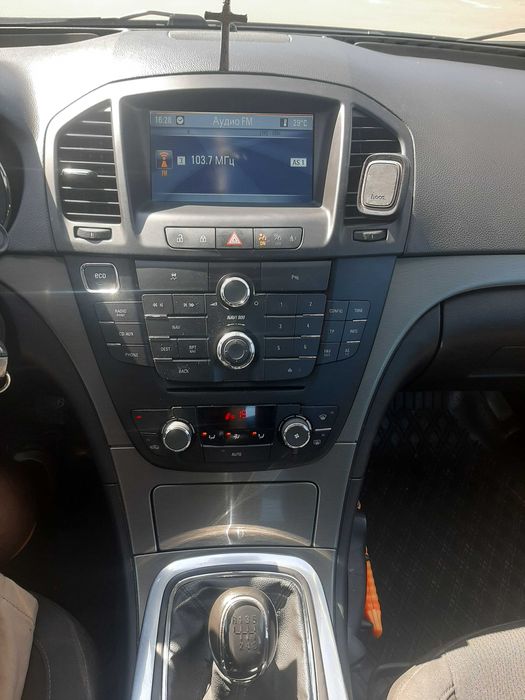 Опель Інсігнія 2012р,2,0д