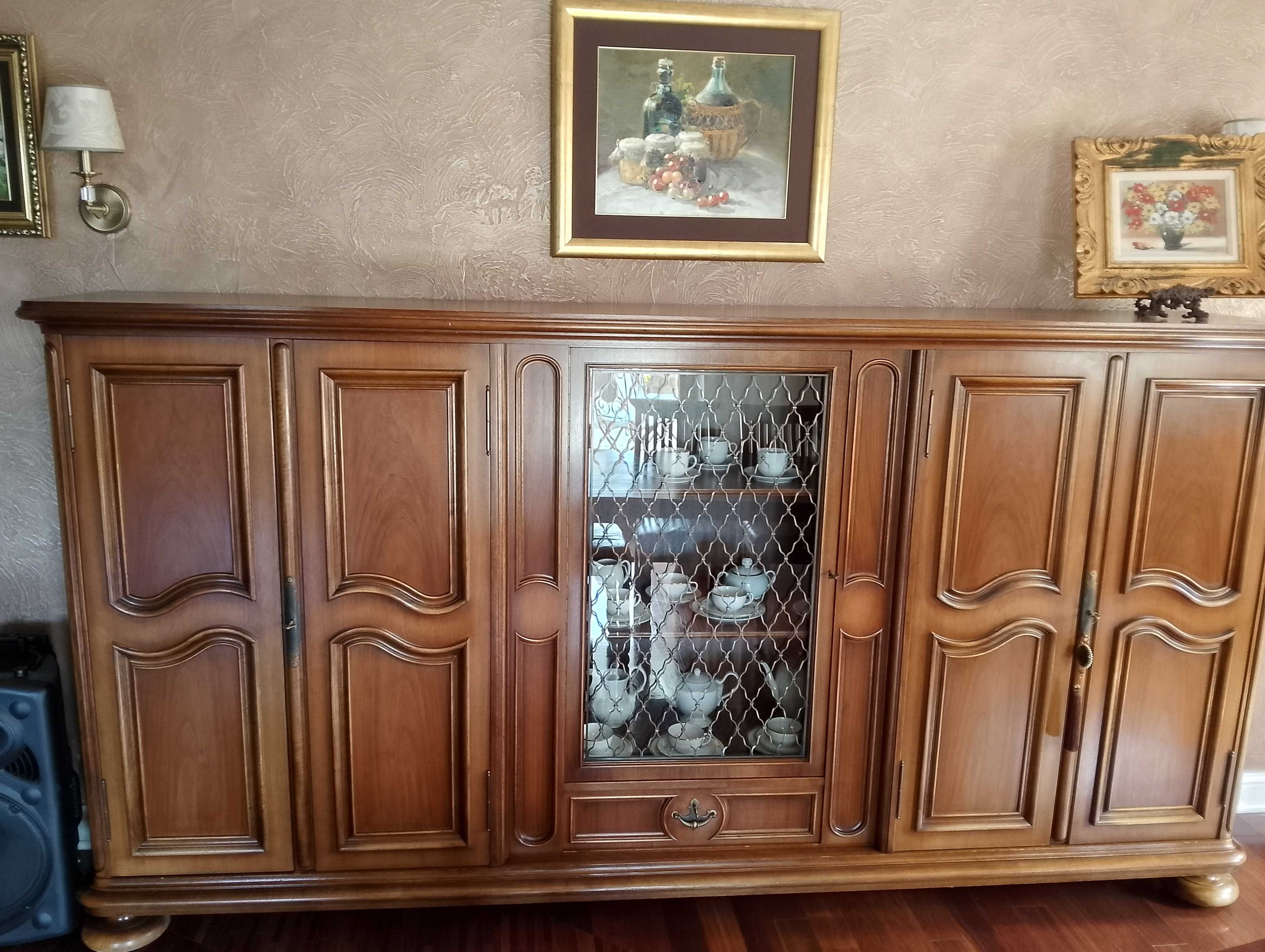 Stylowy mebel do salonu kuchni lub sypialni