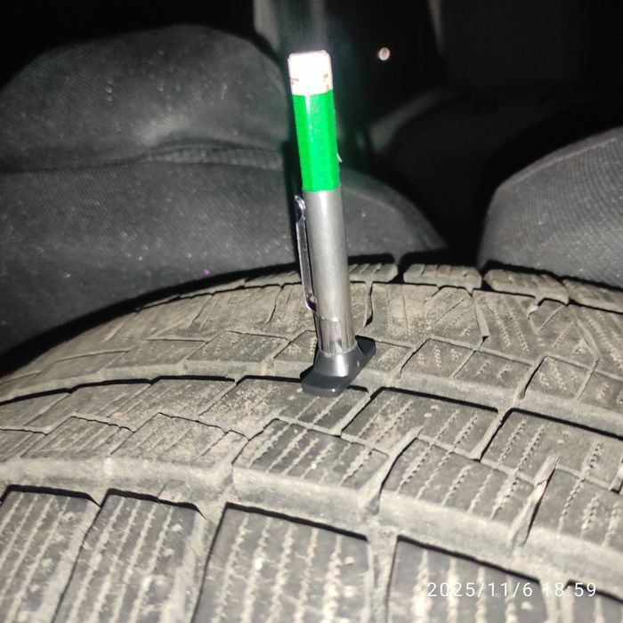 Шини б/у зима 225/60/R17 Kapsen