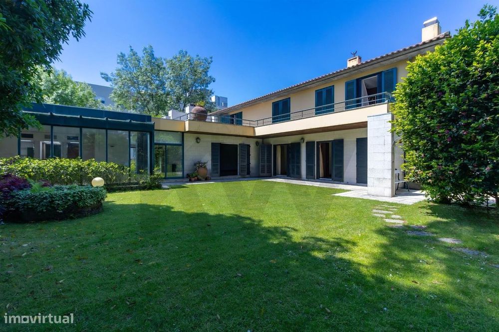 Refúgio de Elegância no Bairro de Hollywood — Uma Moradia Ímpar no Cor