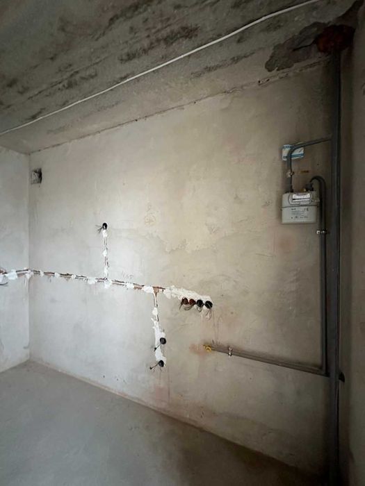 Центр! Здана квартира, 74.5 м2 на 7 поверсі , сирець.