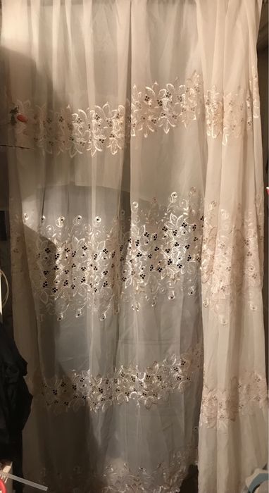 Разные, разные  тюли,