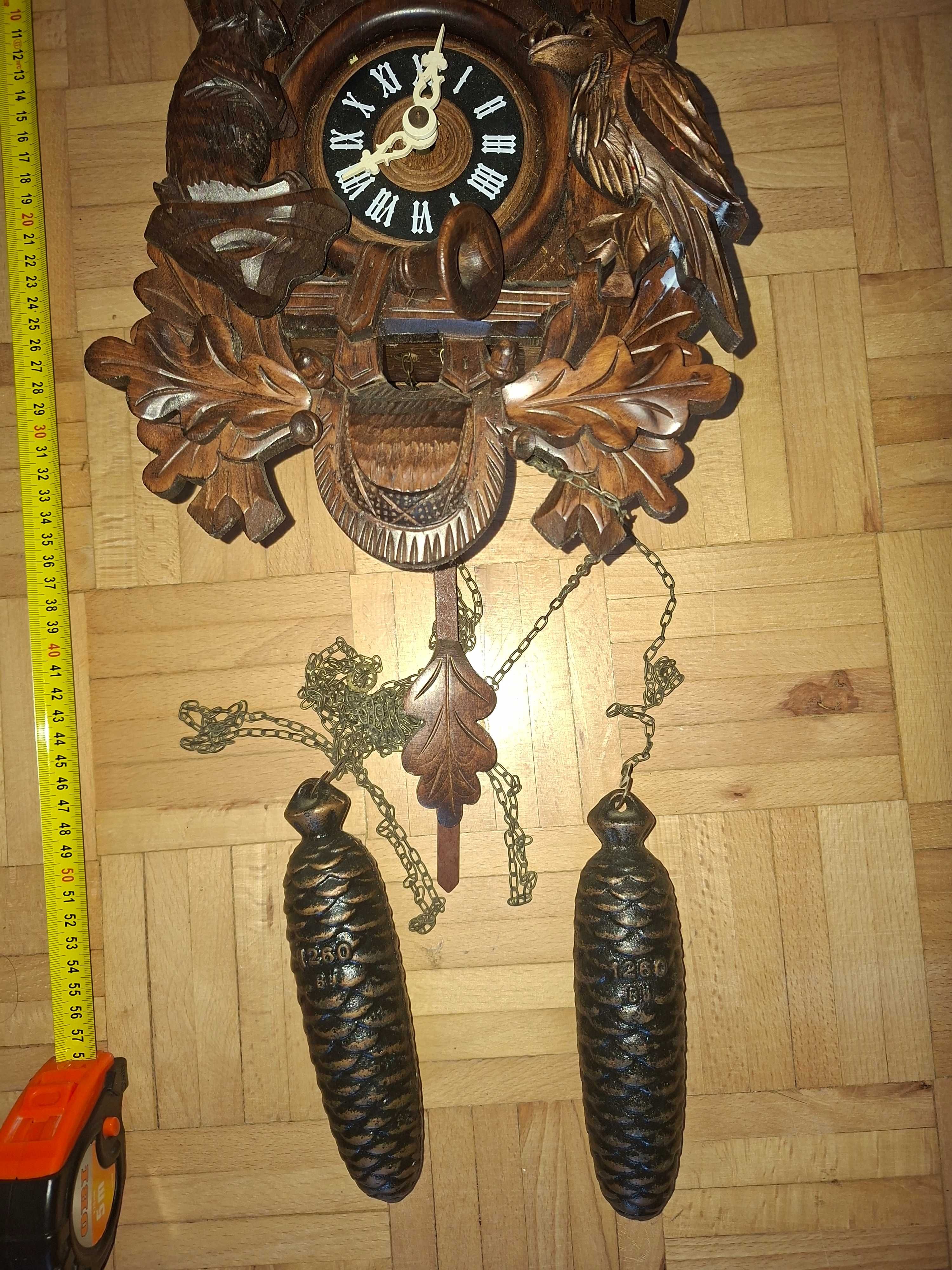 Zegar nakręcany z kukułką