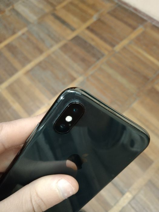 Смартфон iPhone X на 256 ГБ