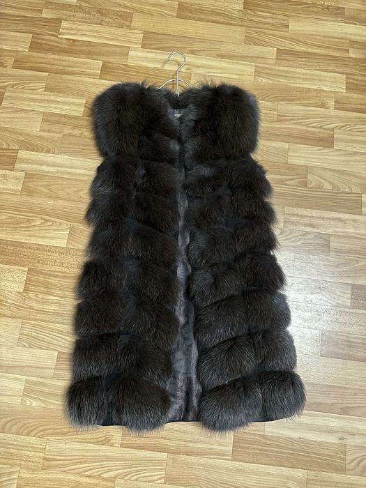 Меховая жилетка натуральный мех