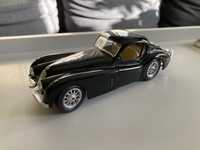 Bburago Jaguar XK 120 1:24