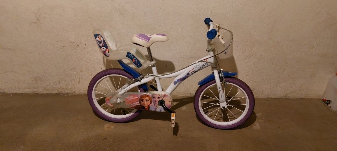 Bicicleta de menina