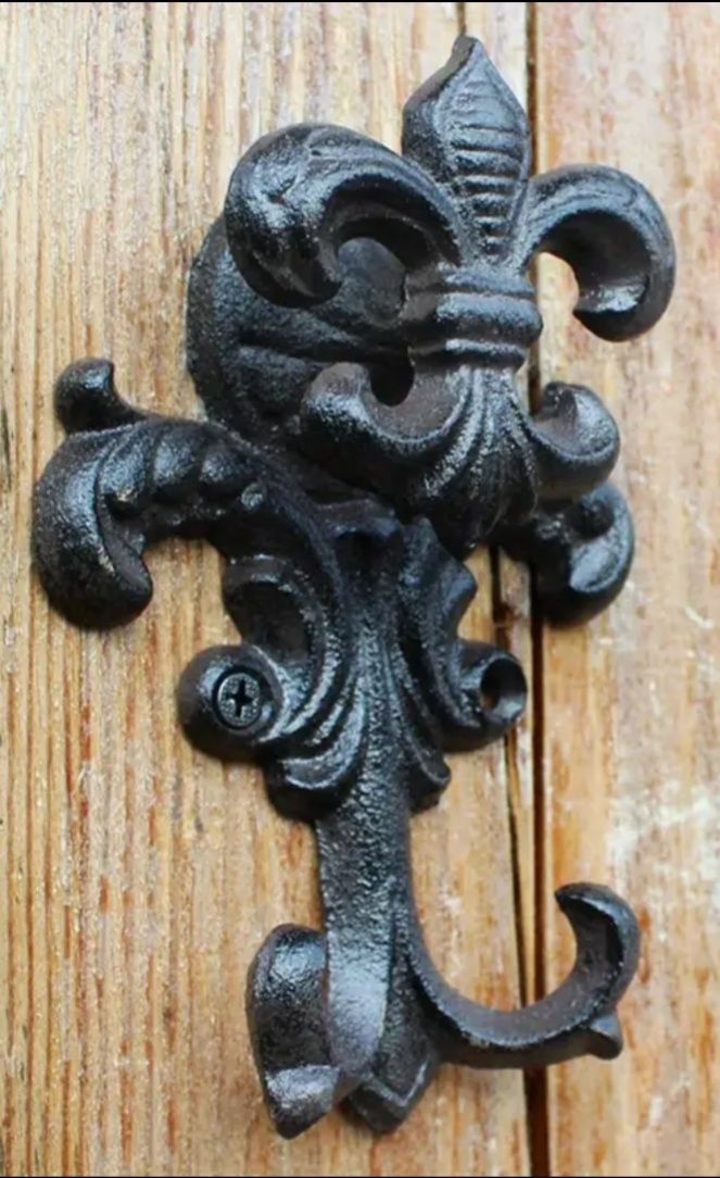 Cabide em Ferro Flor de Lis