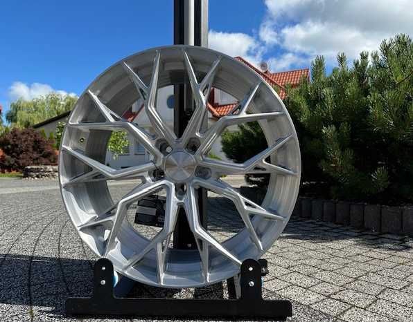 FELGI Forzza Titan Brushed Aluminium do B seria 8 G15 G30 G60  G05 20