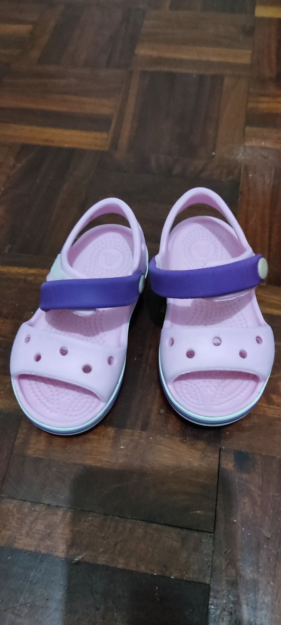 Crocs Tamanho 23