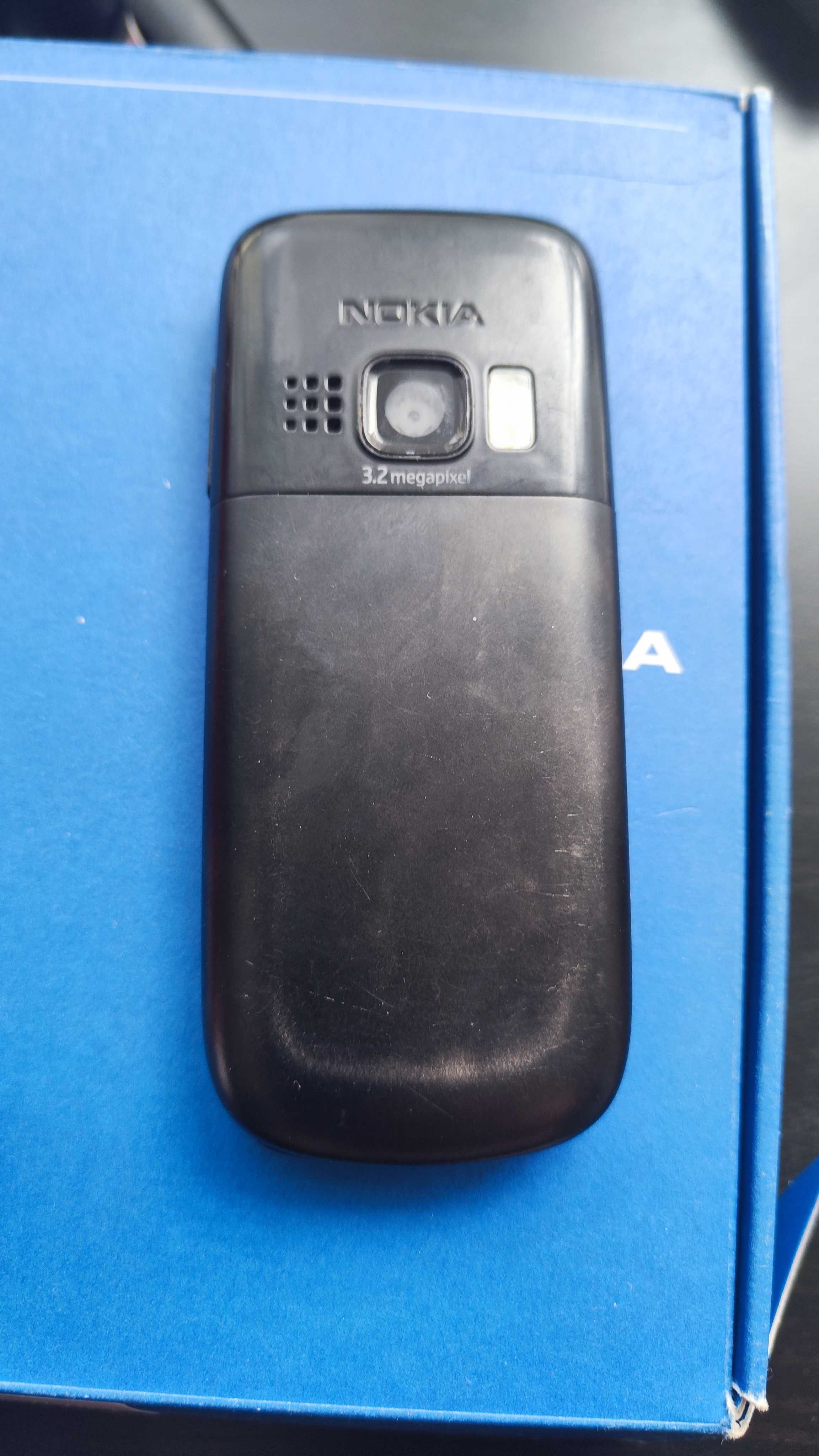 Telefon Nokia 6303ci