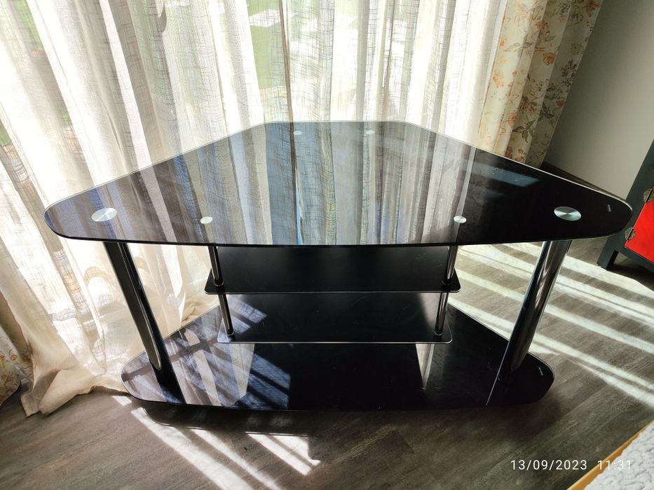 Mesa de TV (ou para o que quiser)