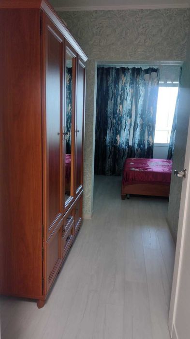 М Осокорки 10 хв,   євроремонт, генератор в будинку. два санвузли