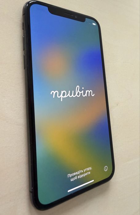 Apple iPhone X Model A1901 64GB