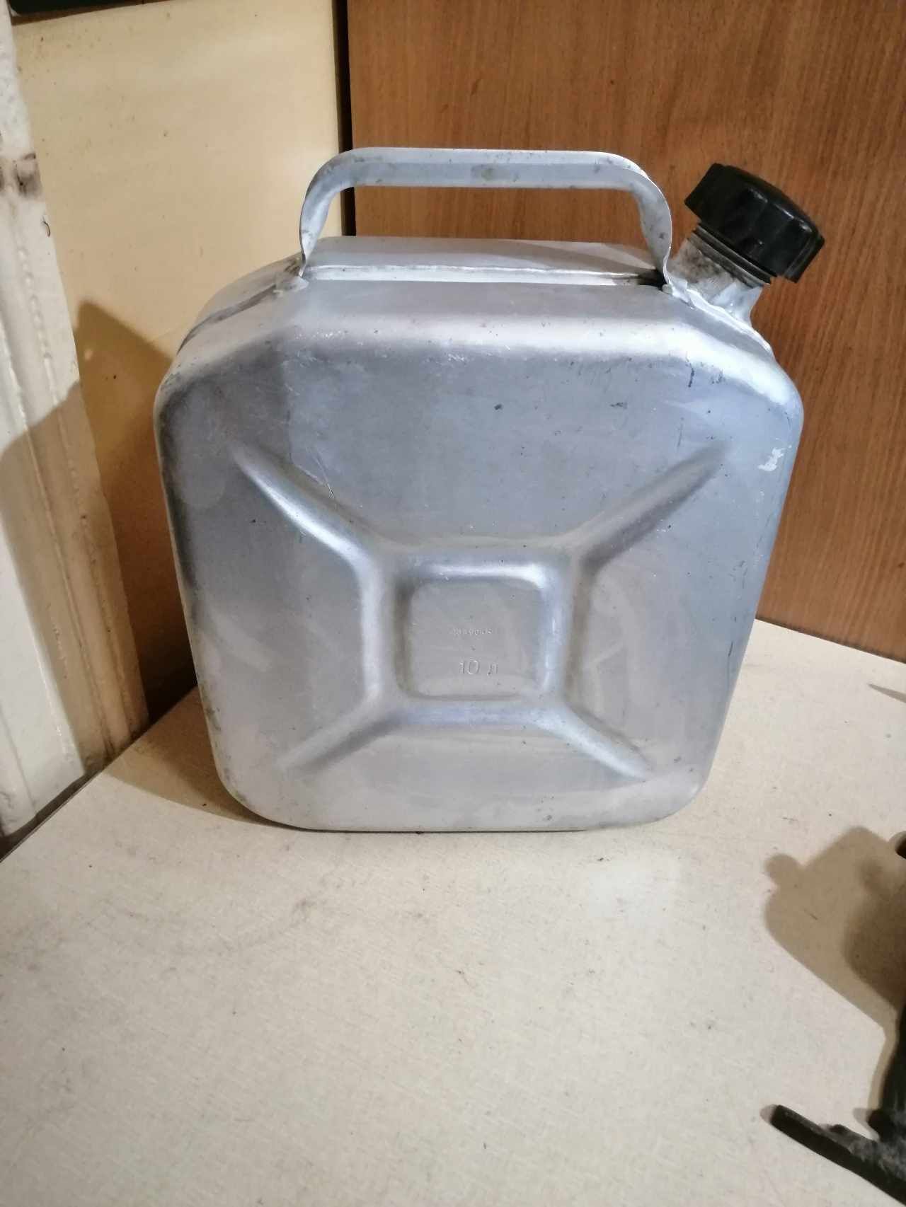 Pojemnik na wode