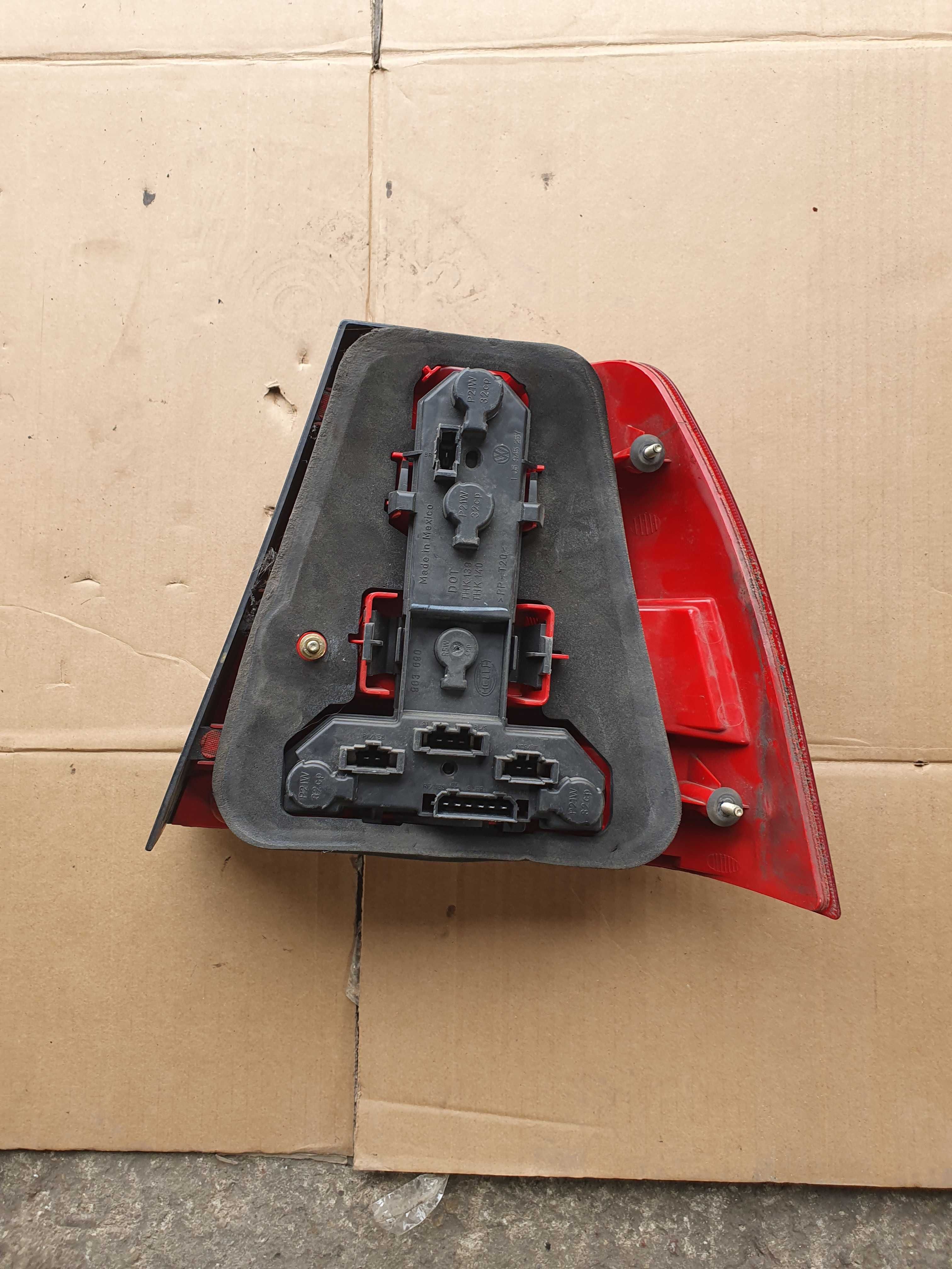 LAMPA tyl, tylna  VW BORA