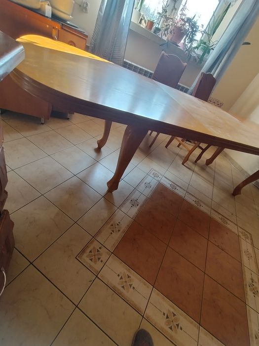 Duży stół rozkładany